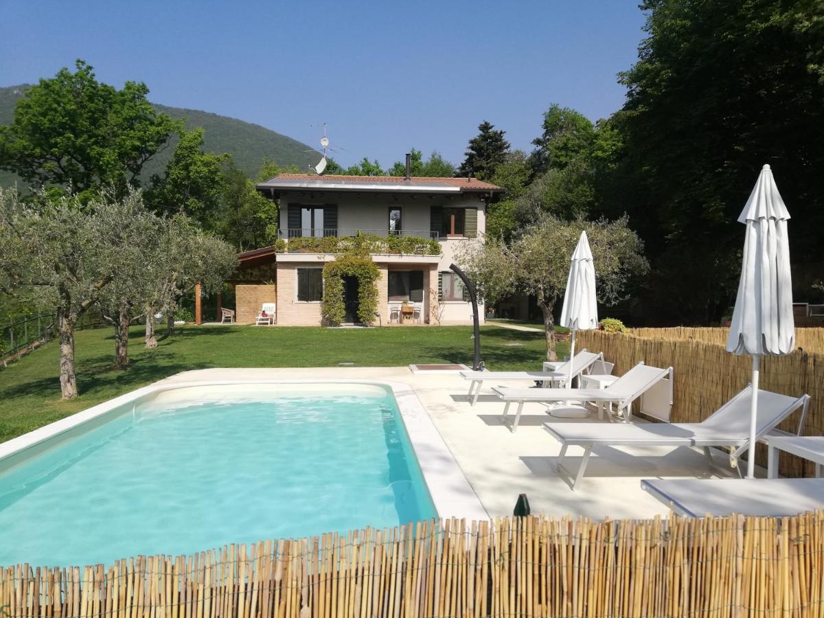 B&B Al Sentiero Caprino Veronese Exteriör bild