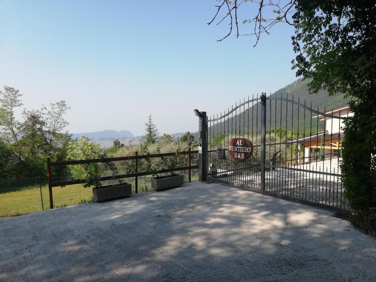 B&B Al Sentiero Caprino Veronese Exteriör bild