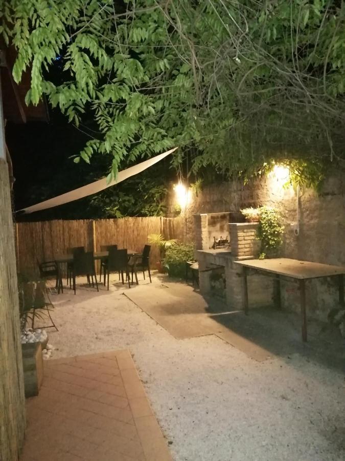 B&B Al Sentiero Caprino Veronese Exteriör bild